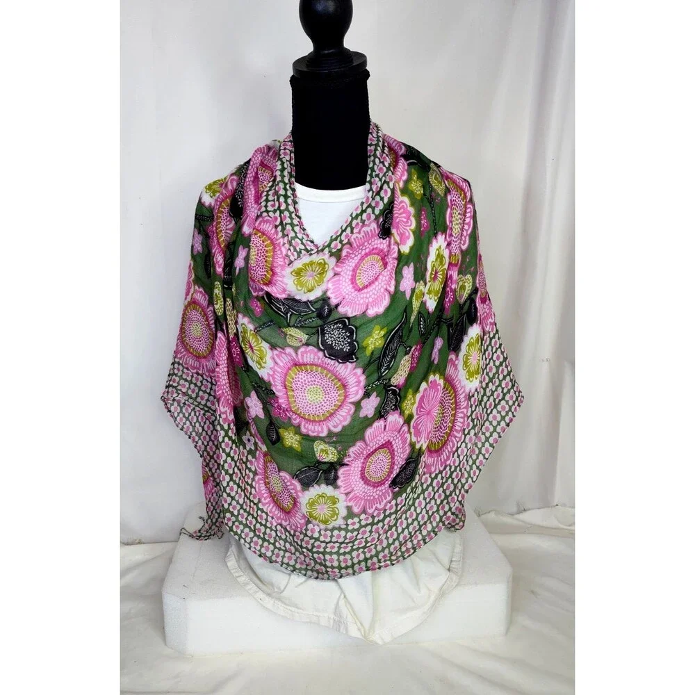 Vera Bradley Black Pink Green Floral 100% Rayon Light weigh Scarf Sarong 68